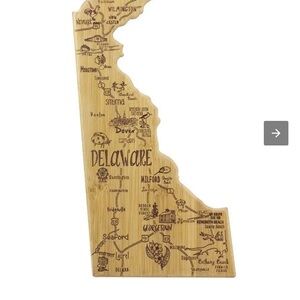 Delaware State Shaped Bamboo Cutting Board